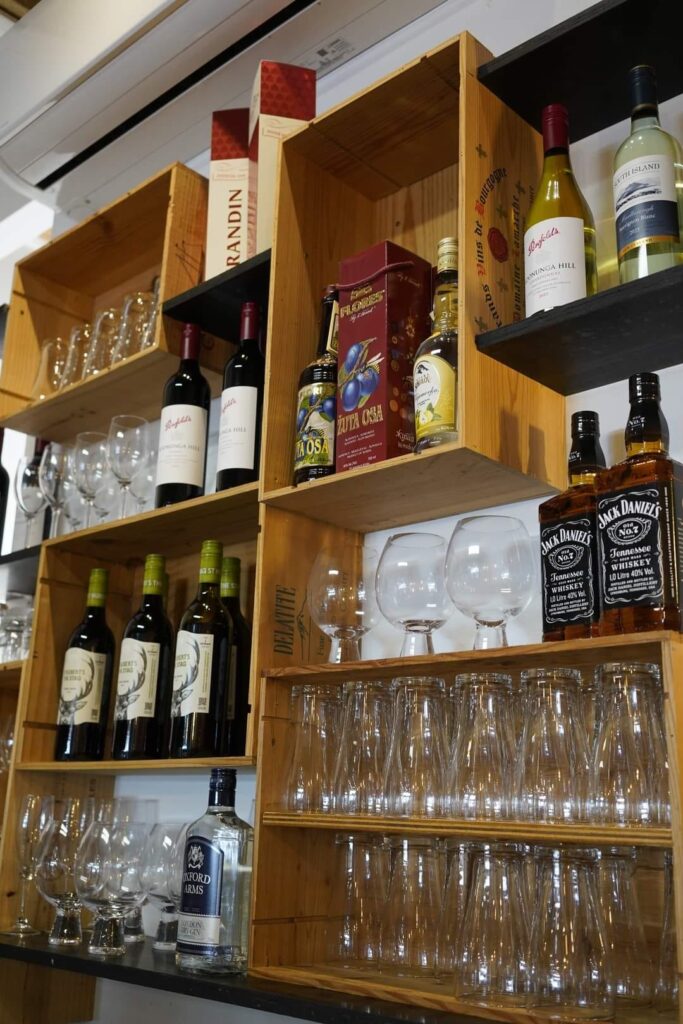 bar